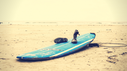 Warum Surfschuhe? – Was du beachten musst und wie du sie pflegst