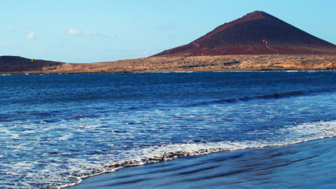 Top 5 Surf Spots in Tenerife